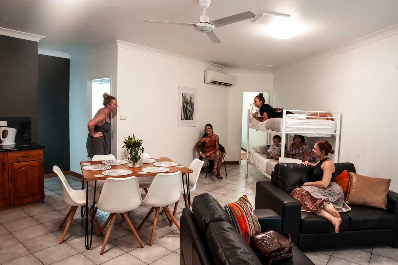 Motel Nomad Cairns Buitenkant foto